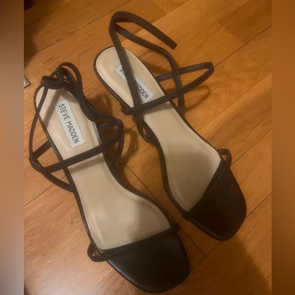 Steve Madden Strappy Kitten Heel - Picture 3 of 3